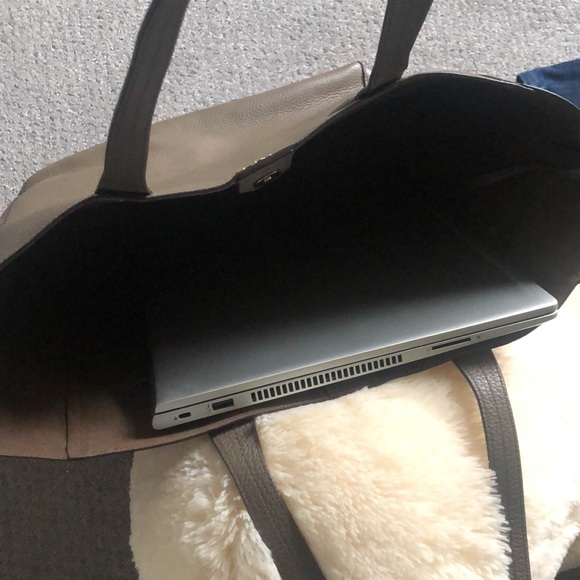 New Authentic Michael Kors Junie pebbled Leather tote - Picture 9 of 10